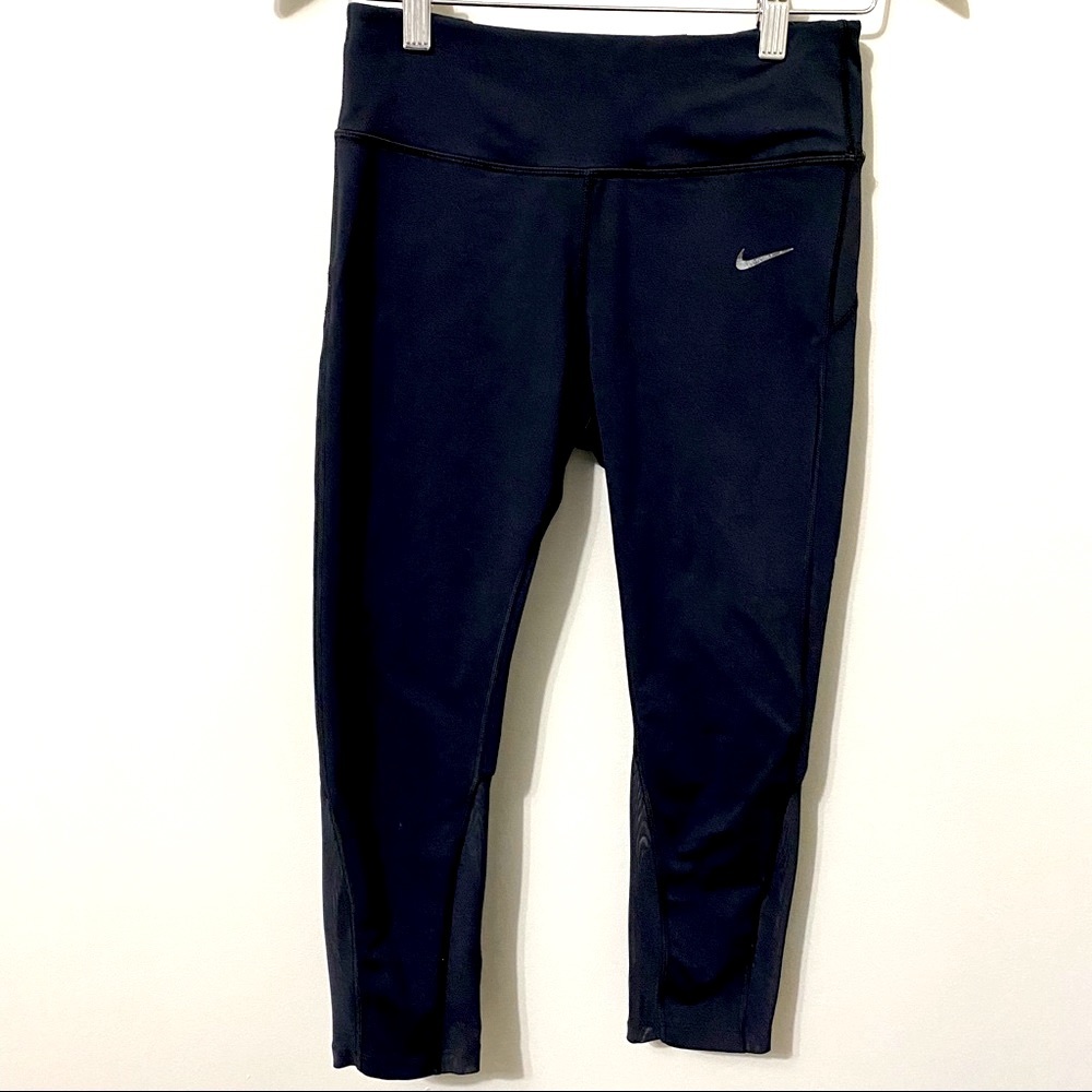 Nike Dri-Fit Essential Crop Work out pants